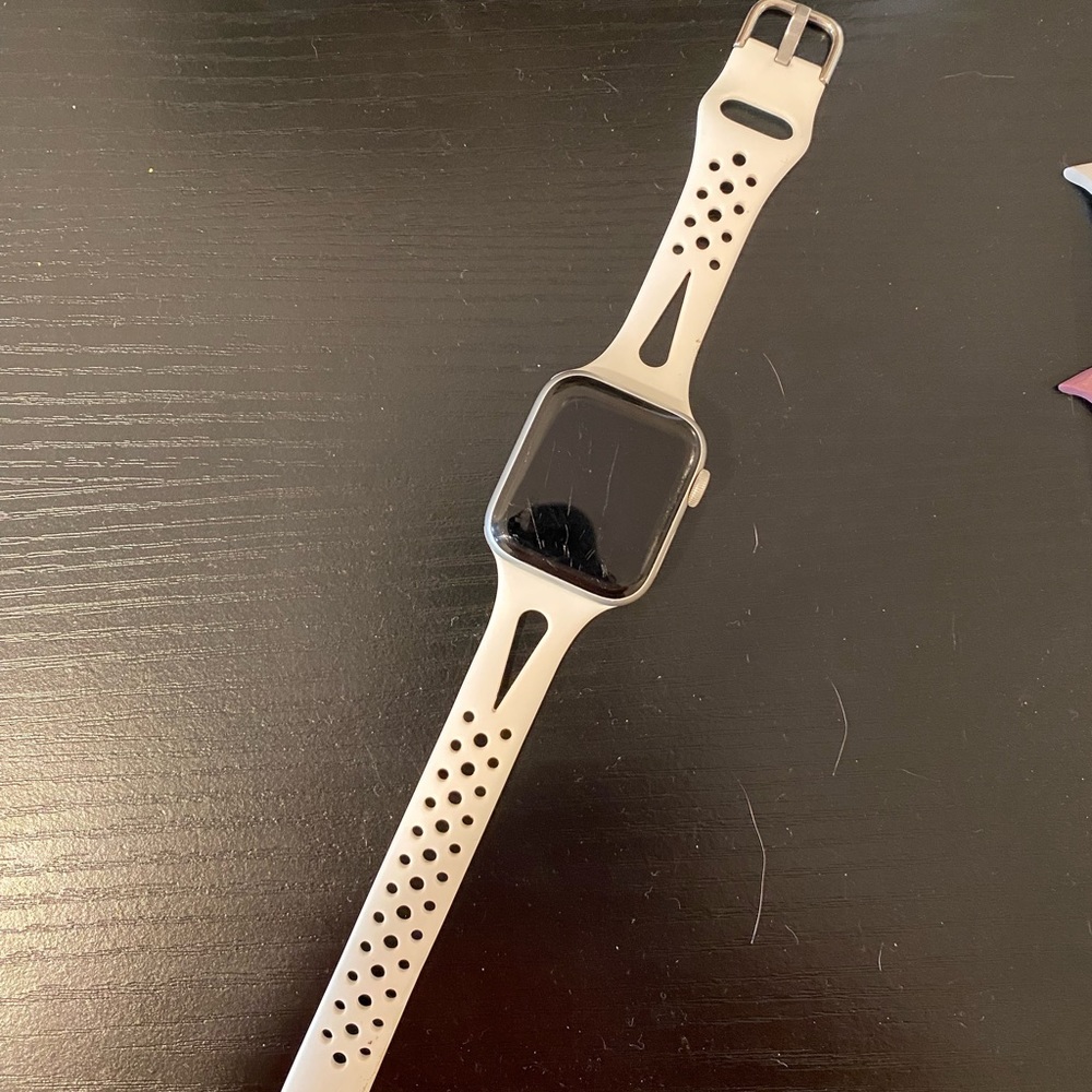 Apple Watch Series 5 40mm